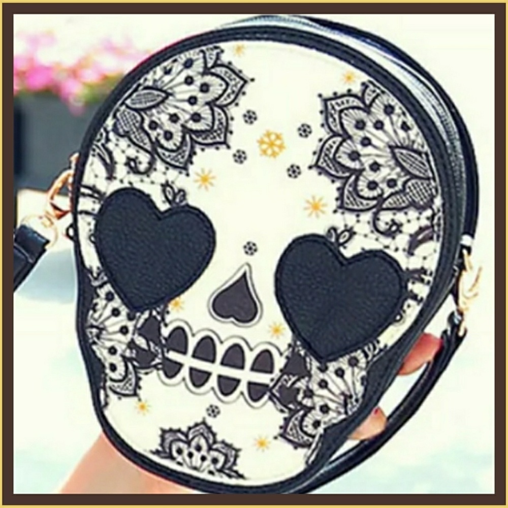 Skull Cross Body/Clutch Purse